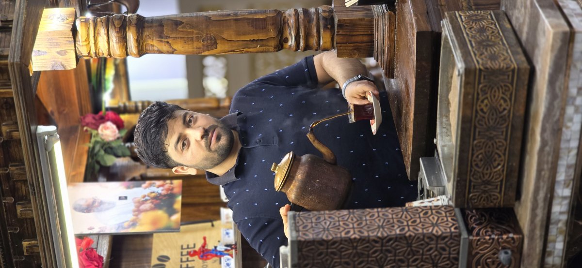 Profile of Iftikhar Hussain
