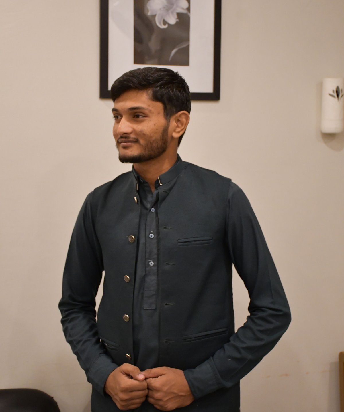 Profile of Aizaz Hassan
