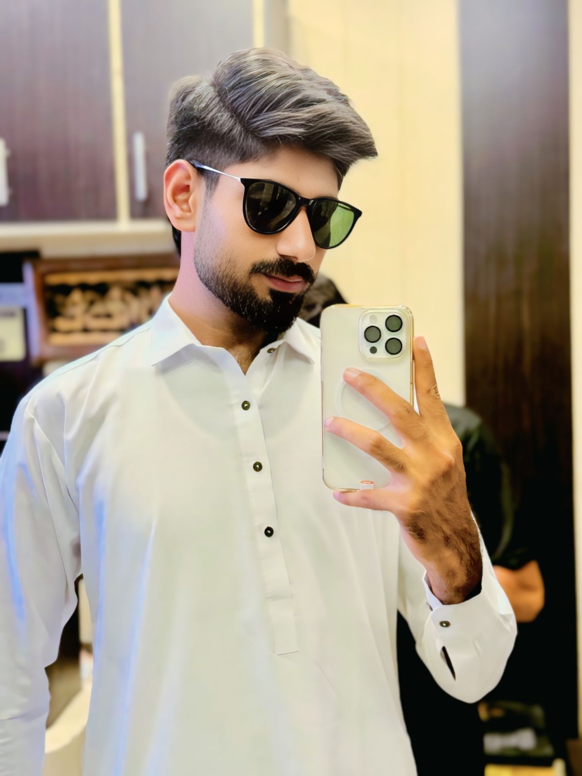 Profile of Oman shah